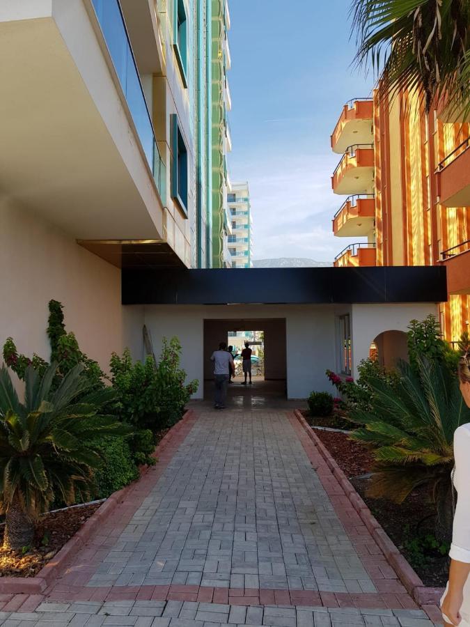 Empire Residence Alanya/Mahmutlar 50m от моря Экстерьер фото
